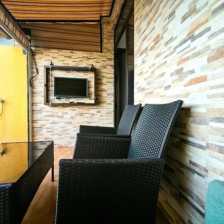 Marina Infinity View Apartment *